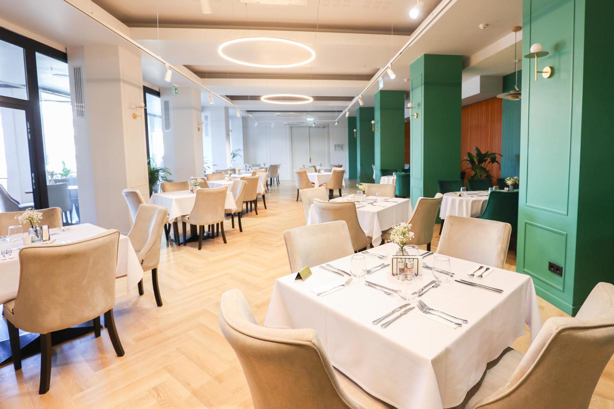 Grand Coroana 4* Bistrita (Bistrita-Nasaud)